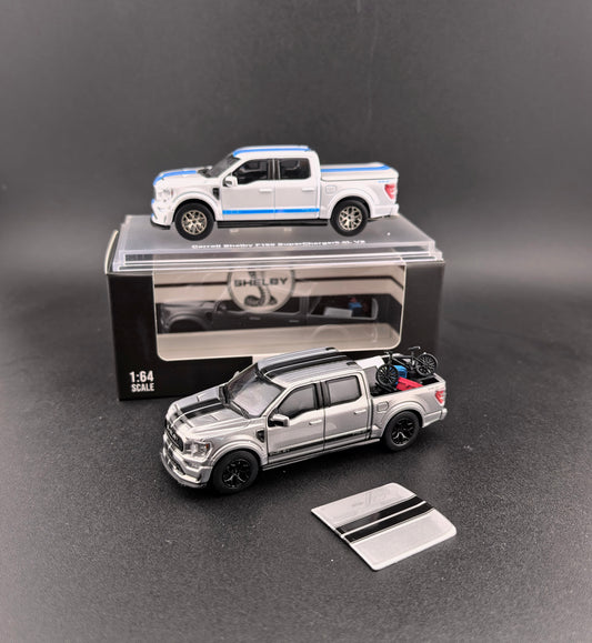 [Pre-order] Mini Kars (Finework64) 1:64 F-150 Shelby Pickup Truck with accessories Sliver / White