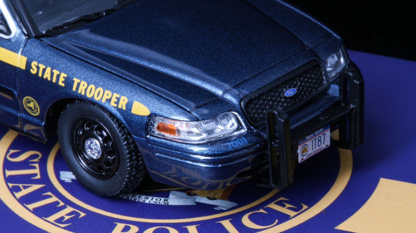 Rollin 1:64 New York State Police Crown victoria NYSP