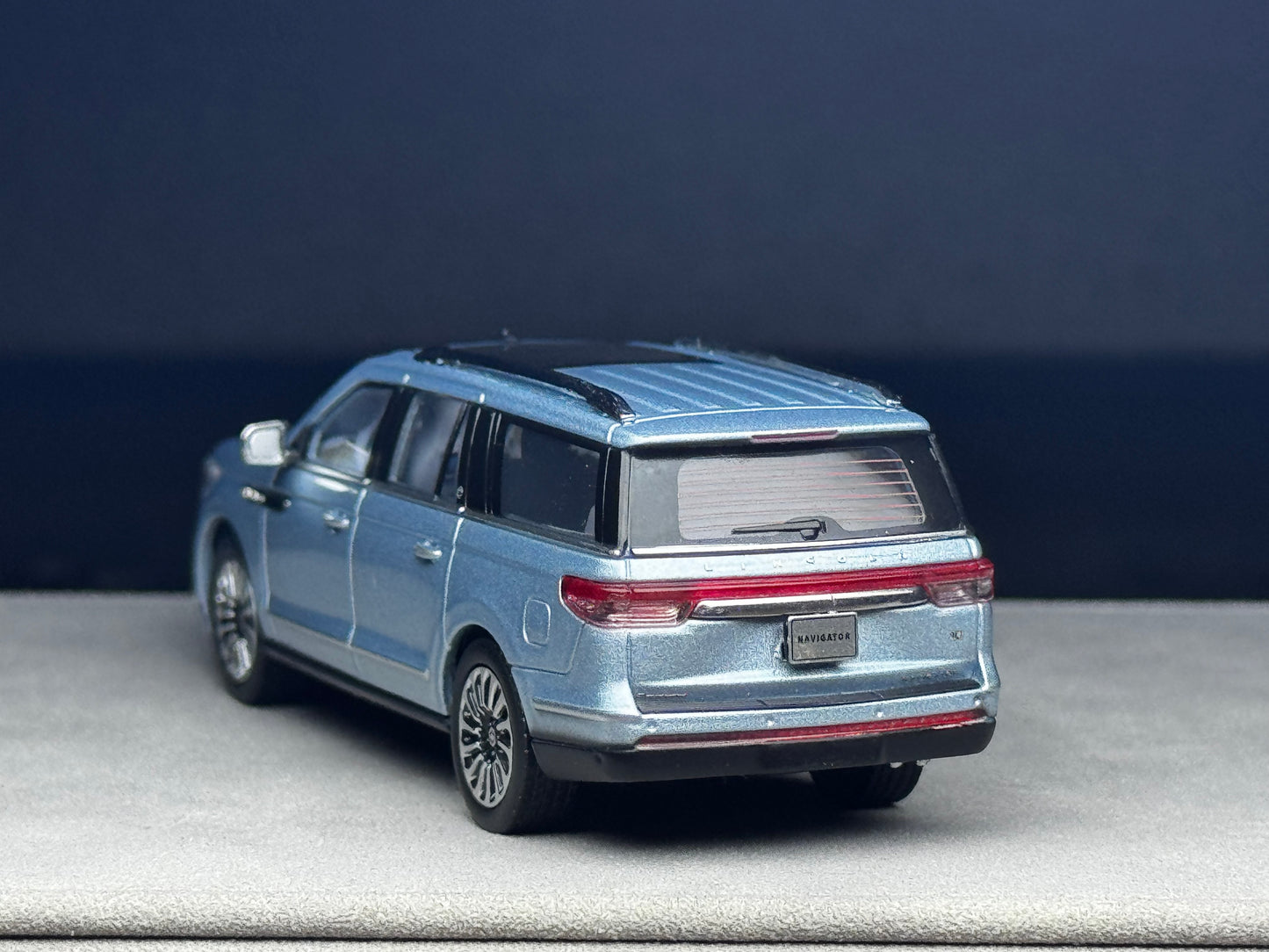 [Pre-order] WTX 1:64 Navigator Diecast Ice Blue