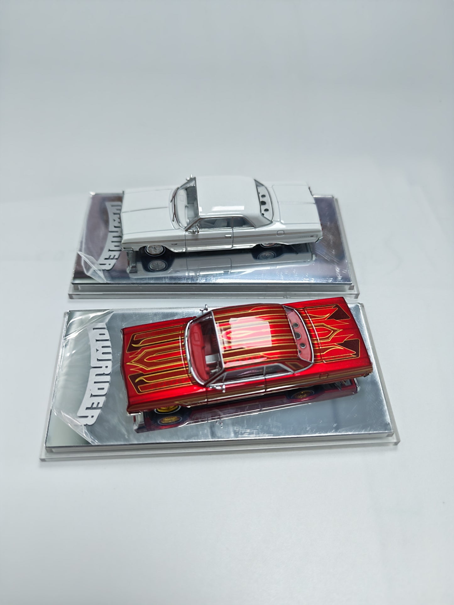 97 M 1:64 1964 Impala SS Lowrider Red / White