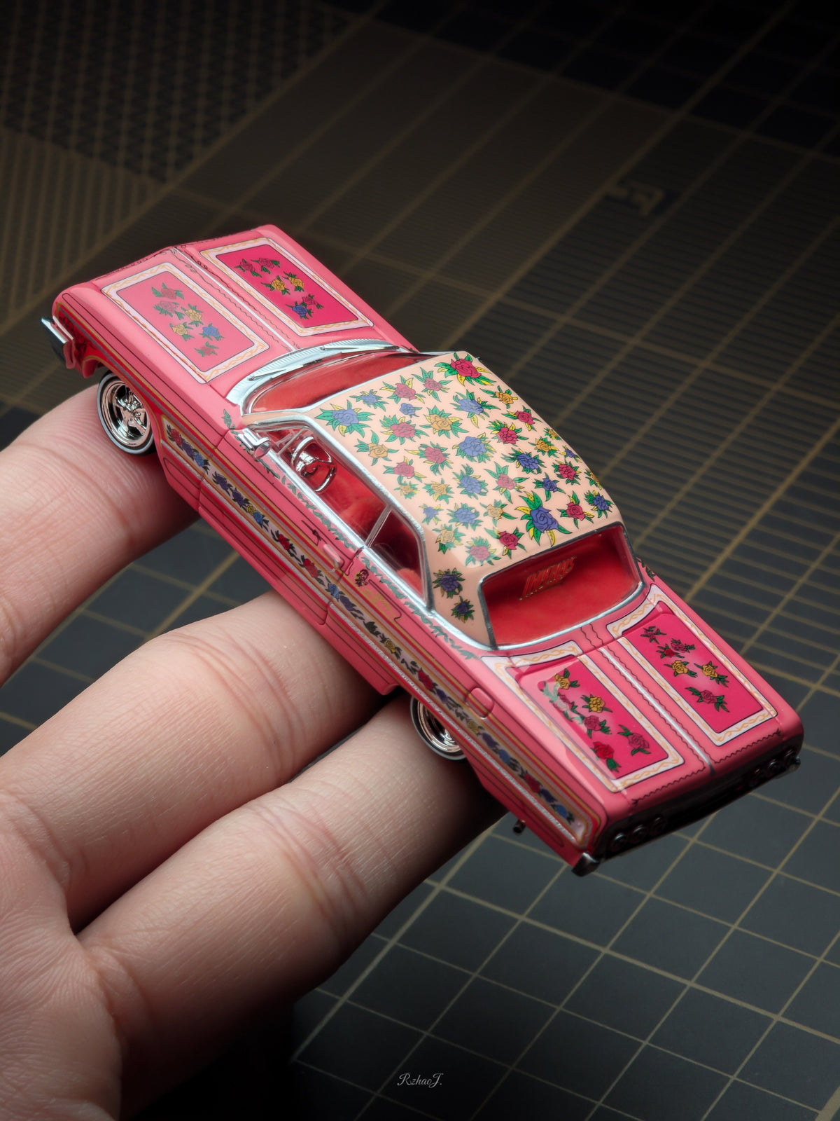 97 M 1:64 1964 Impala SS Lowrider Pink Rose
