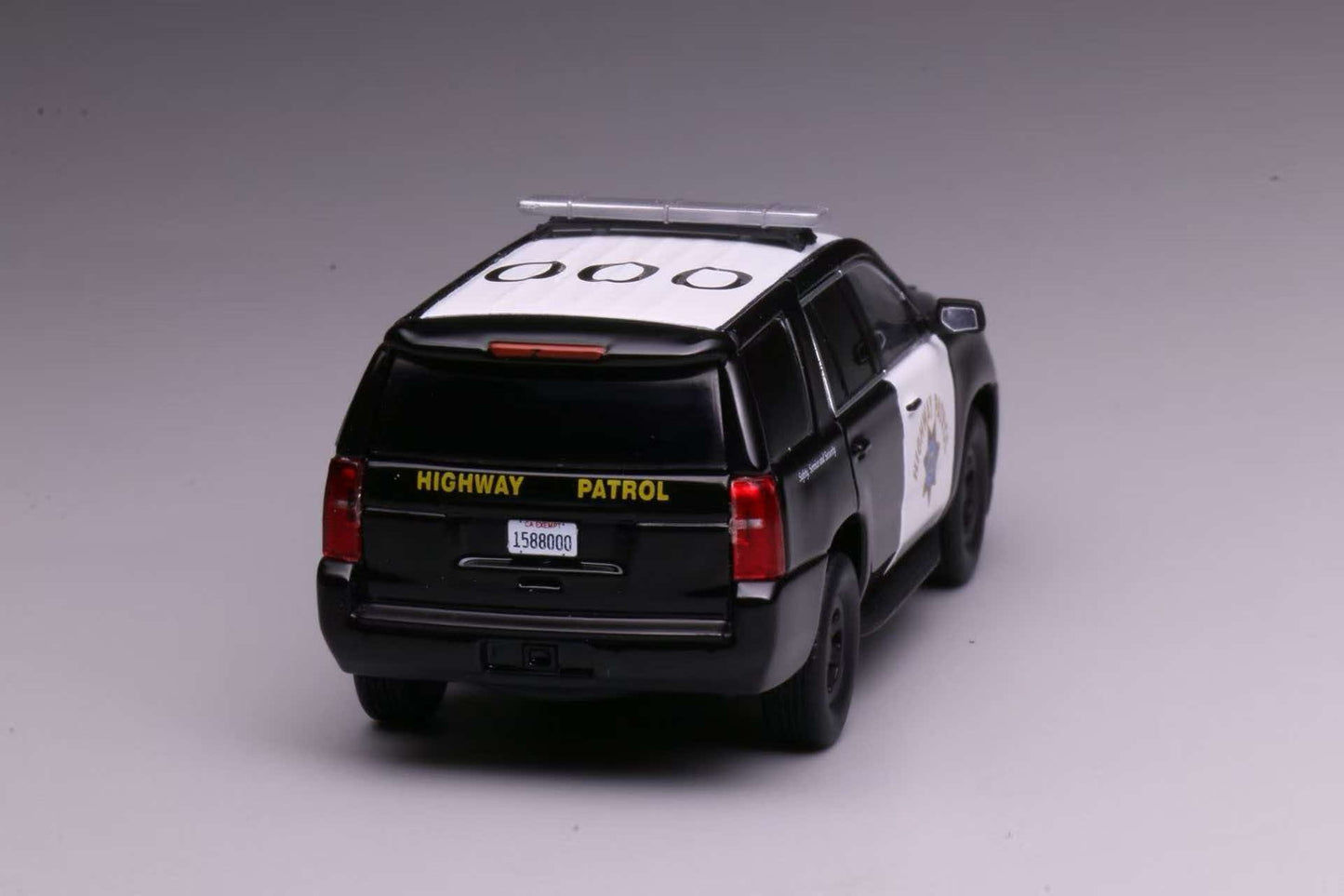 [Pre-order] 596 1:64 2015 Tahoe Police Interceptor California Highway Patrol CHP Black