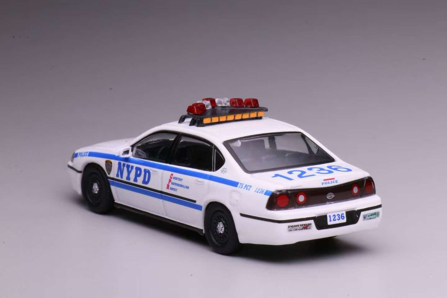 [Pre-order] 596 1:64 Impala White New York Police NYPD