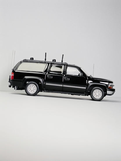 [Pre-order] MK Miniatures 1:64 Suburban Black Signal Jammer Version