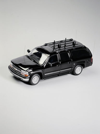 [Pre-order] MK Miniatures 1:64 Suburban Black Signal Jammer Version