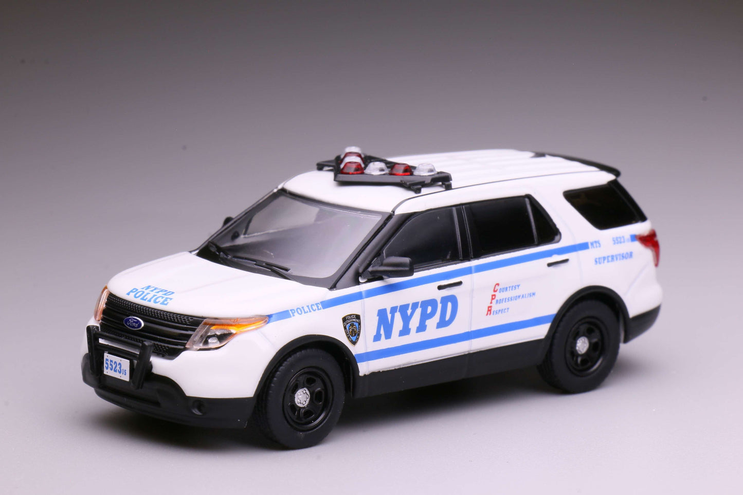 [Pre-order] 596 1:64 2013 Explorer White SUV New York Police NYPD