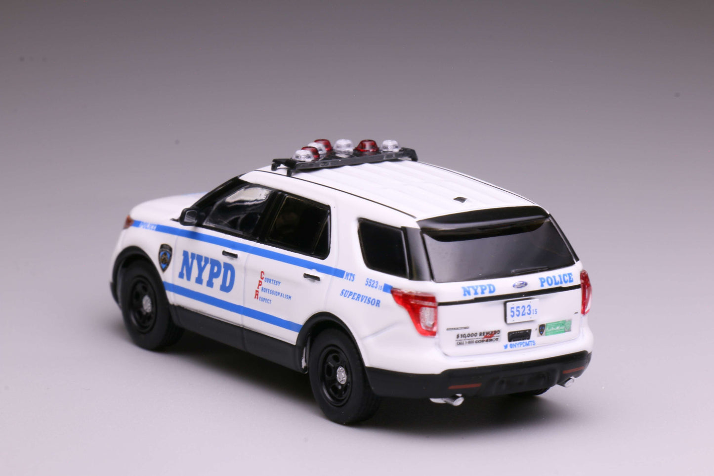 [Pre-order] 596 1:64 2013 Explorer White SUV New York Police NYPD
