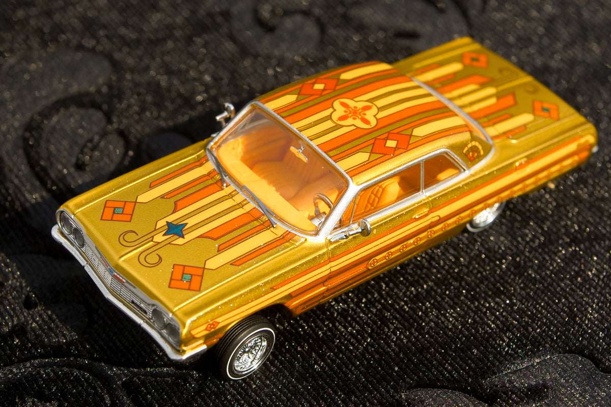 [Pre-order] 97 M APAxpo Exclusive 1:64 1964 Impala SS Lowrider Gold