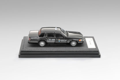 [Pre-order] MK Miniatures 1993 Town car Florida Cabbies Taxi Service