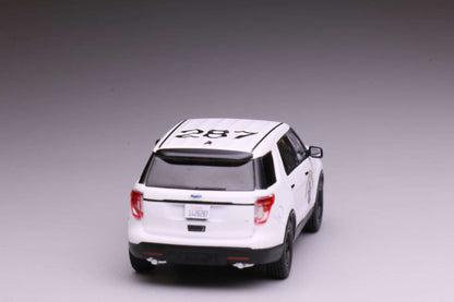 [Pre-order] 596 1:64 2013 Explorer White SUV California Highway Patrol Polar Bear CHP