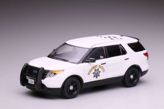 [Pre-order] 596 1:64 2013 Explorer White SUV California Highway Patrol Polar Bear CHP