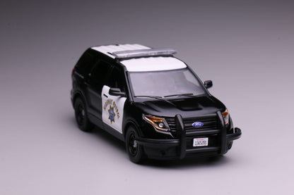 [Pre-order] 596 1:64 2013 Explorer Black SUV California Highway Patrol CHP