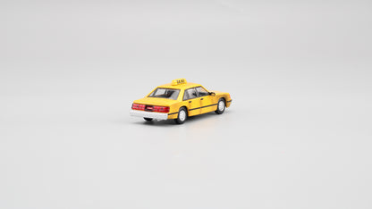 [Pre-order November] Perka 1/64 Vice City Diecast Model car Taxi With 2 figure