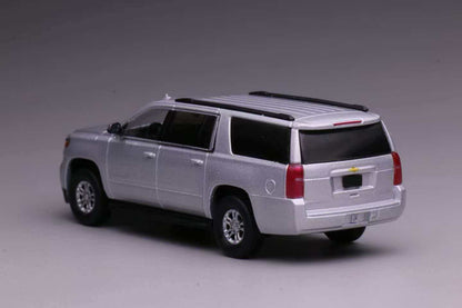 [Pre-order] 596 1:64 Chevrolet 15 Suburban Silver Diecast