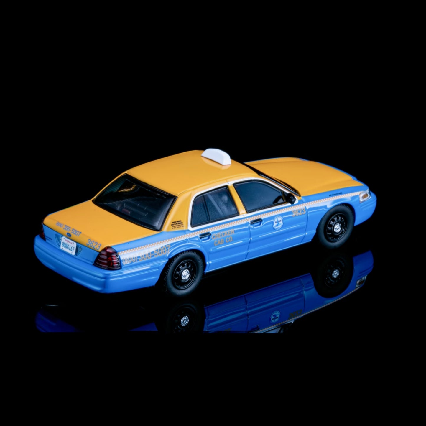 Rollin 1:64 Ford Crown Victoria Los Angeles Checker Taxi