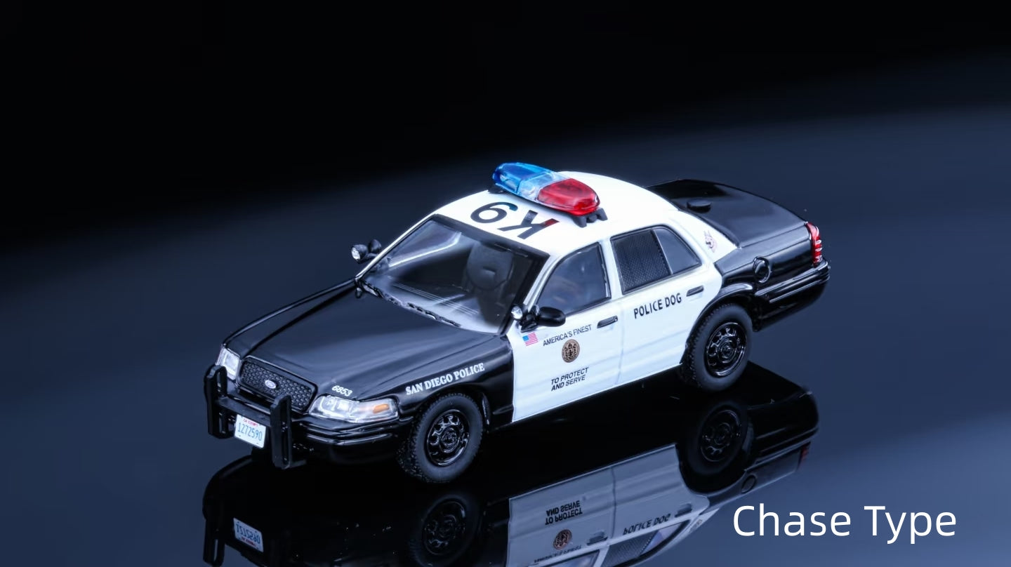 Rollin 1:64 Ford Crown Victoria San diego Police K-9 Unit