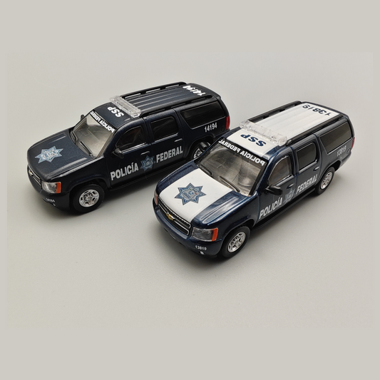 596 1:64 Mexico Exclusive Chevrolet Suburban Mexico Federal Police 2 version