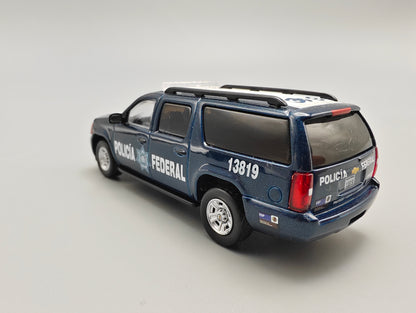 596 1:64 Mexico Exclusive Chevrolet Suburban Mexico Federal Police 2 version