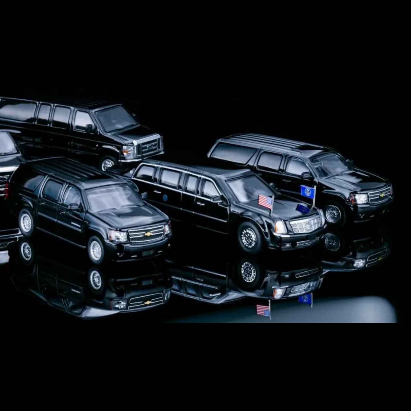 [In Stock] 596 1:64 HEC Exclusive Black Diecast Set