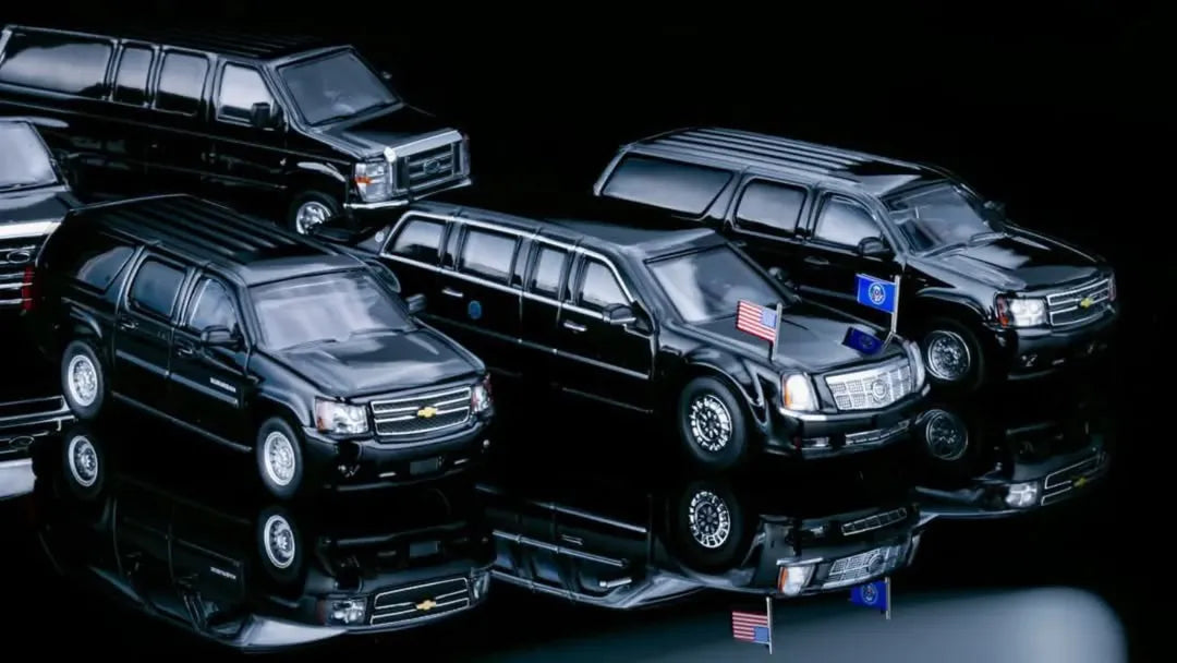 [In Stock] 596 1:64 HEC Exclusive Black Diecast Set
