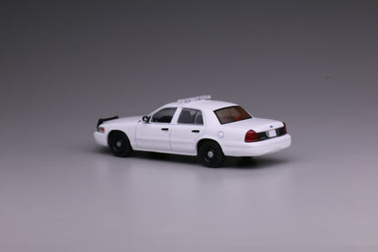 596 1:64 Ford CV CROWN VICTORIA White unmarked