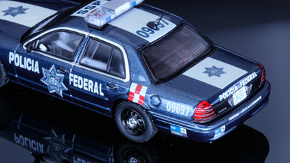 Rollin 1:64 Mexico Policia Federal Crown victoria