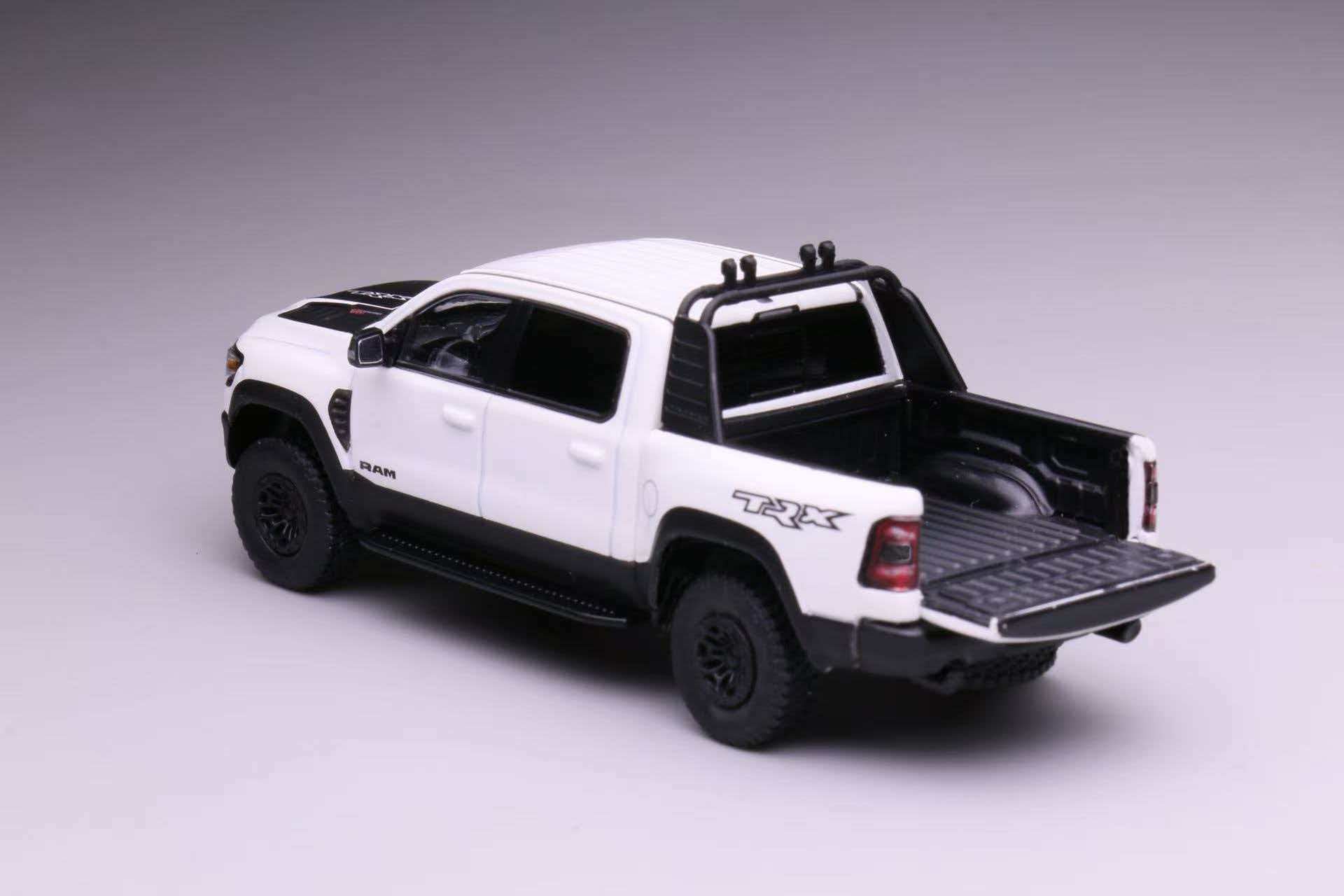 596 1:64 Ram 1500 TRX Sports White – Chasewheels2