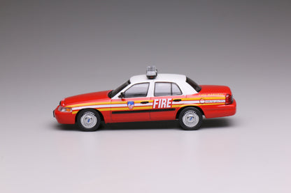 596 1:64 Ford CV CROWN VICTORIA New York Fire Department FDNY