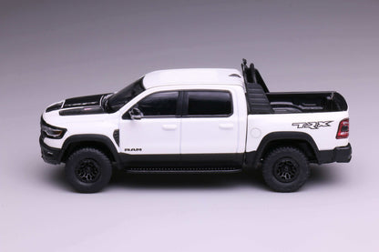 [Pre-order] 596 1:64 Dodge Ram 1500 SRX Sports White