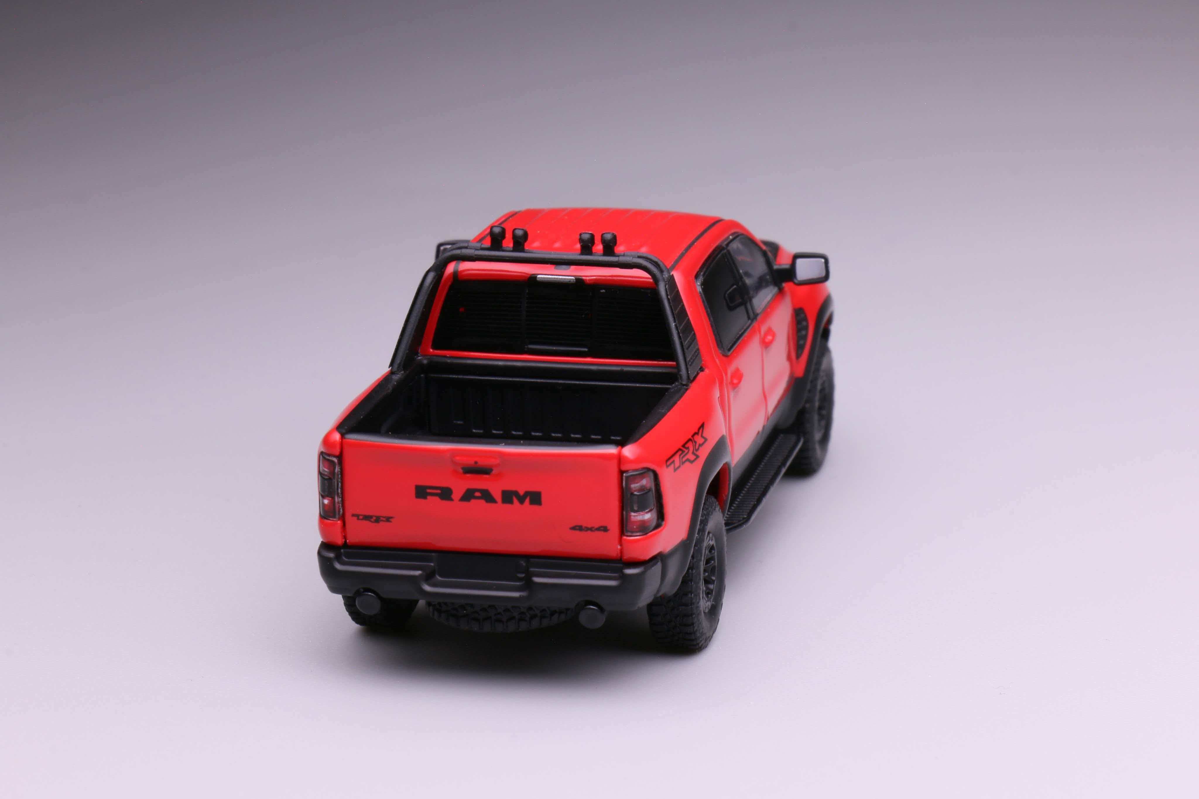 Pre-order] 596 1:64 Dodge Ram 1500 SRX Sports Red – Chasewheels2