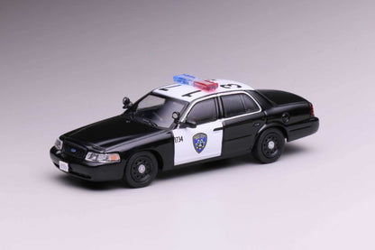 596 1:64 Ford CV Crown Victoria Oakland Police Department
