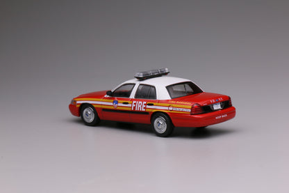 596 1:64 Ford CV CROWN VICTORIA New York Fire Department FDNY