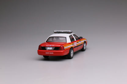 596 1:64 Ford CV CROWN VICTORIA New York Fire Department FDNY