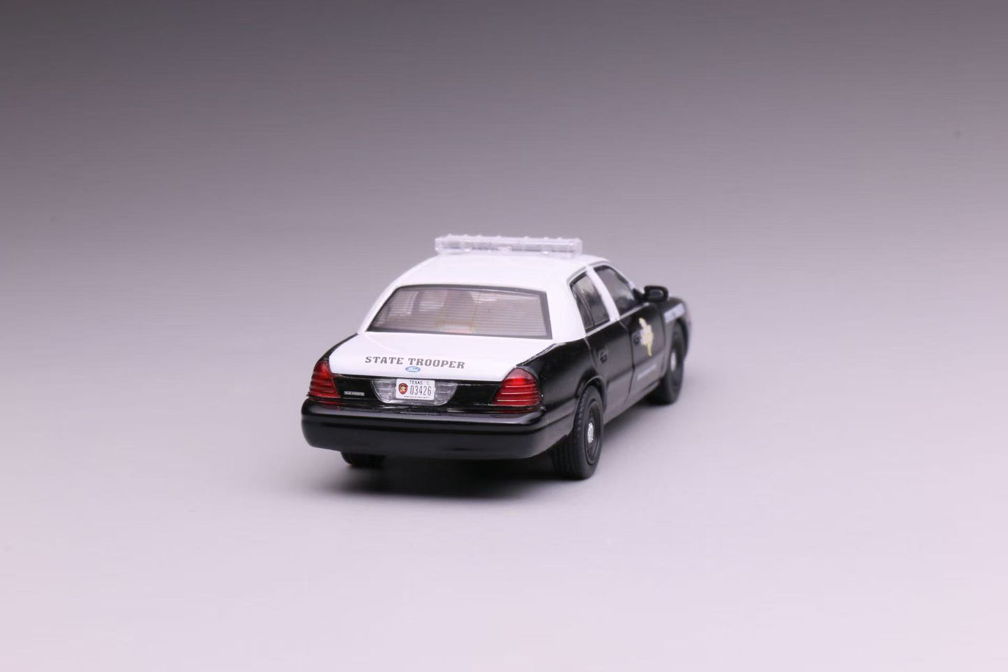 596 1:64 Ford CV Crown Victoria Texas State Police